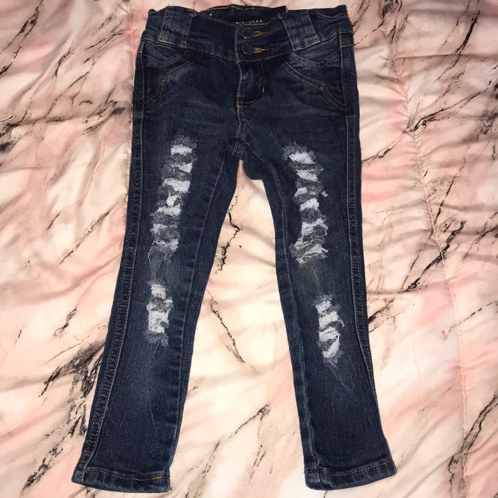 Girls Ripped Jeans - Picture 2 of 5